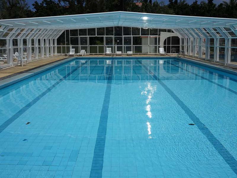 游泳池水對(duì)人身體有傷害嗎 游泳池水對(duì)人身體有傷害嗎